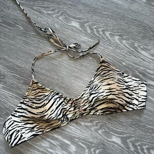 Victoria’s Secret bikini top